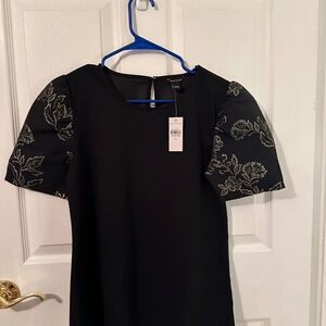 Ann Taylor Black Short Sleeve Blouse size small with tags